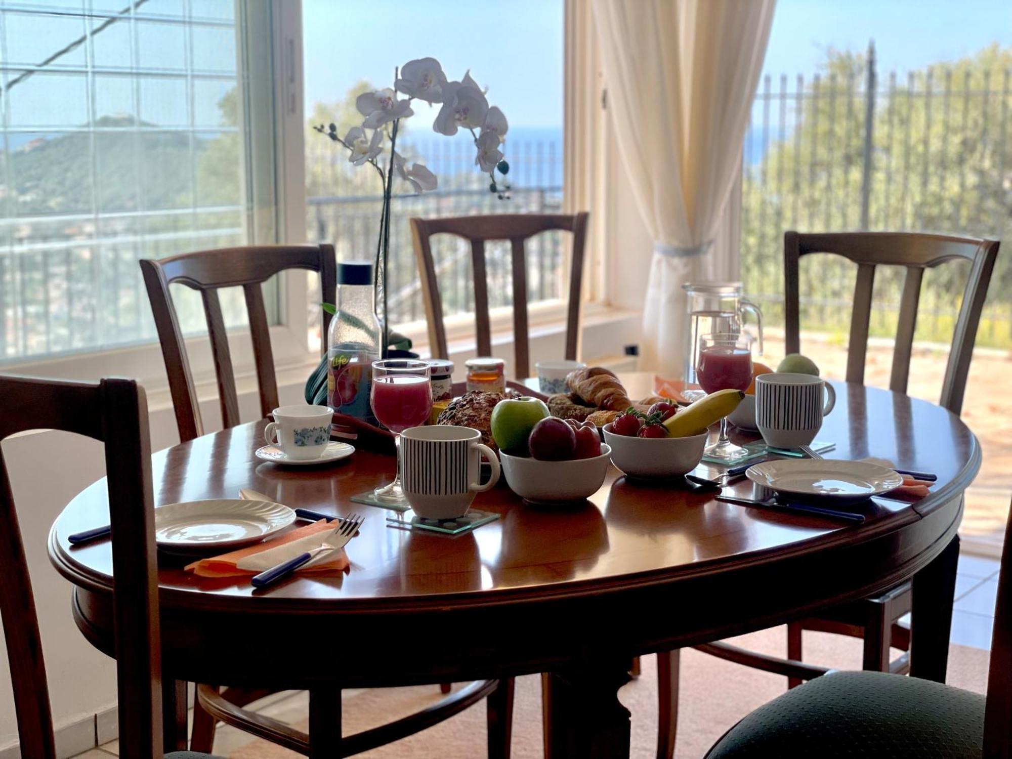 Eagles Nest Villa Athenian Riviera In Aghia Marina Near Lagonisi, Next To The Beach Close To Athens Airport Agia Marina  外观 照片